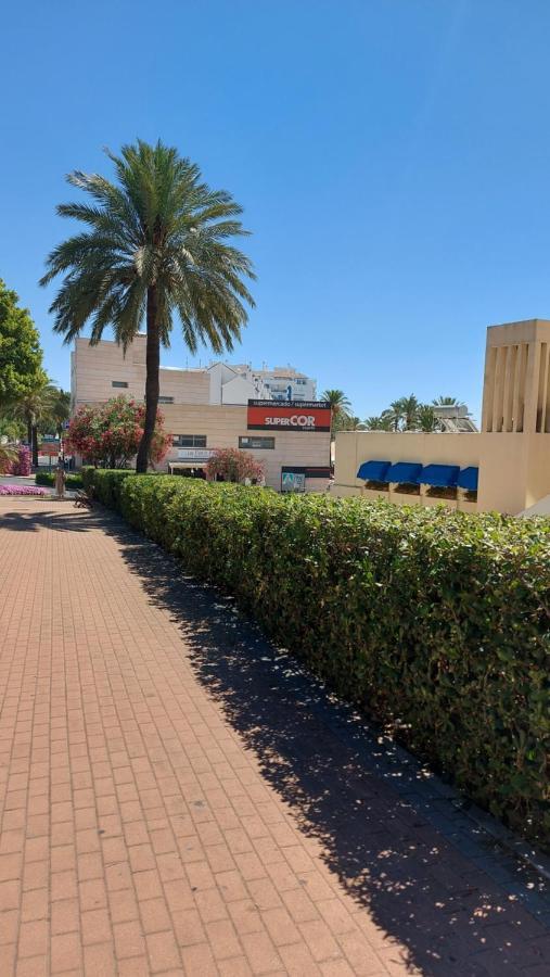 Puerto Paraiso Estepona Port Apartment Exterior photo