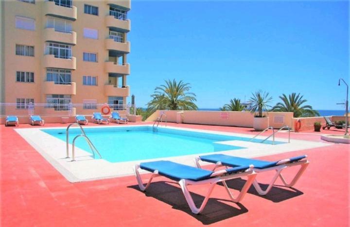 Puerto Paraiso Estepona Port Apartment Exterior photo